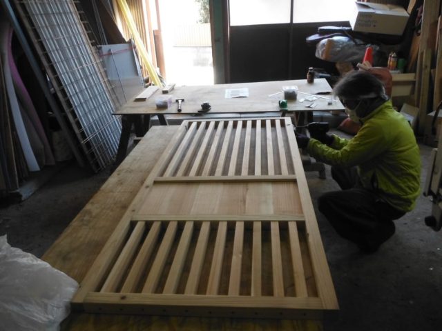 門扉・庭木戸制作 施工中の様子